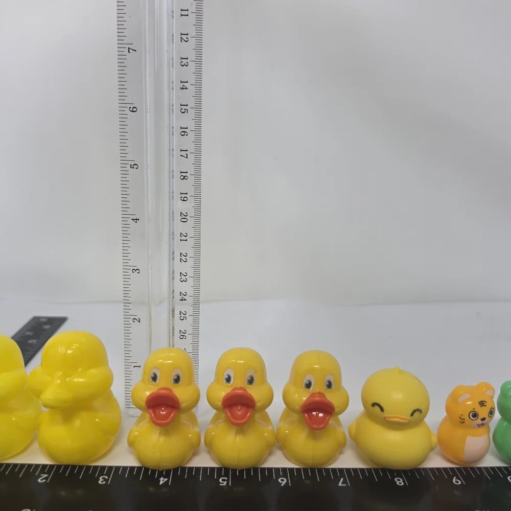 Ducks Plastic 2 Tumbler Toys Lot
